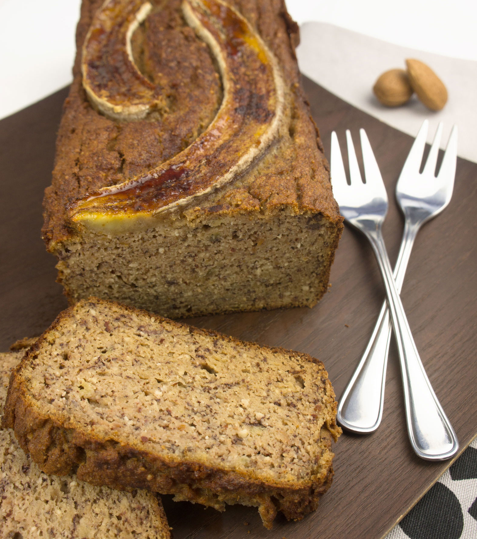 Bananen-Apfel Brot ohne Mehl und ohne Zucker