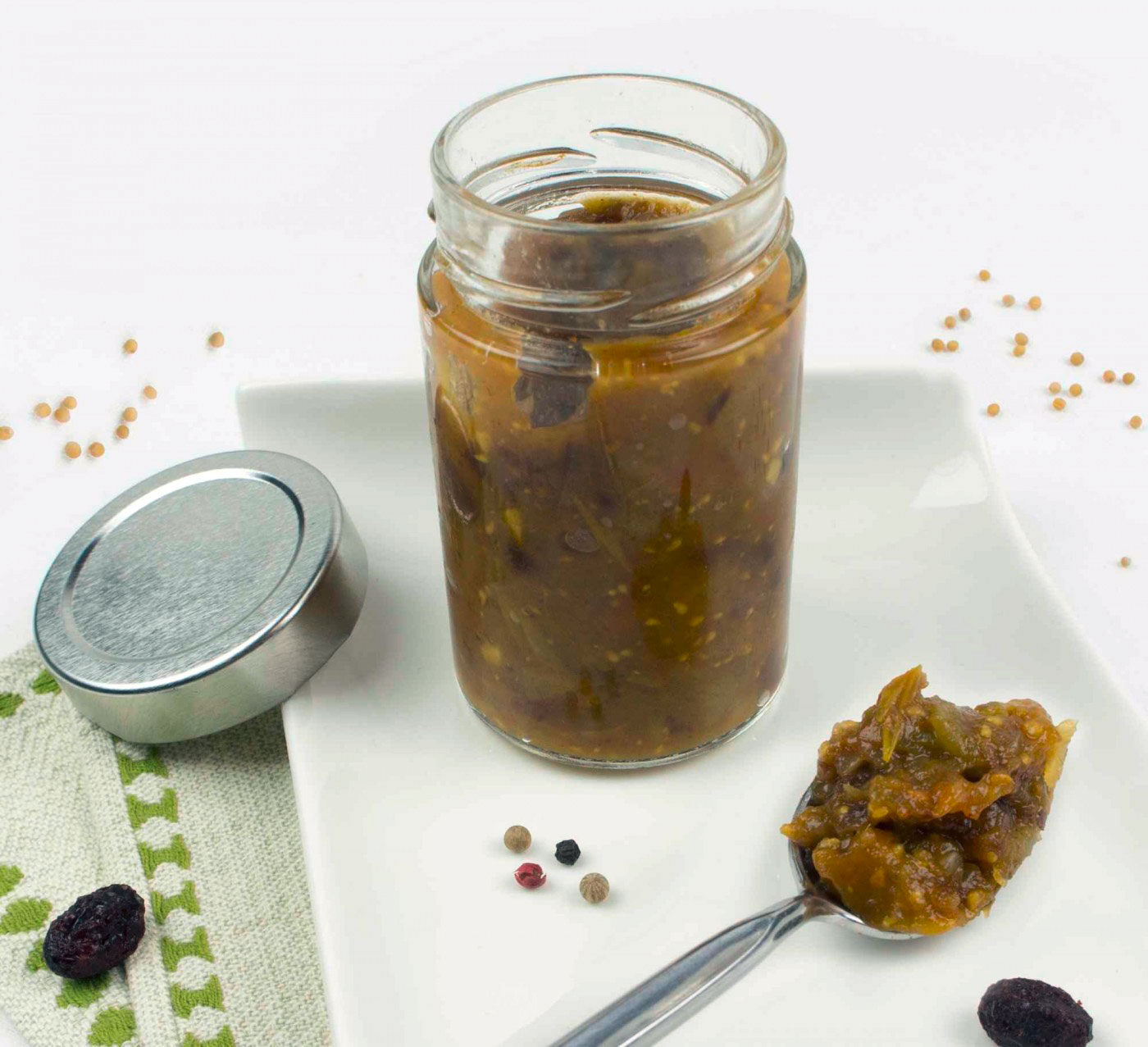 Grünes Tomaten Chutney mit Cranberries Rezept für Personen | Keine ...