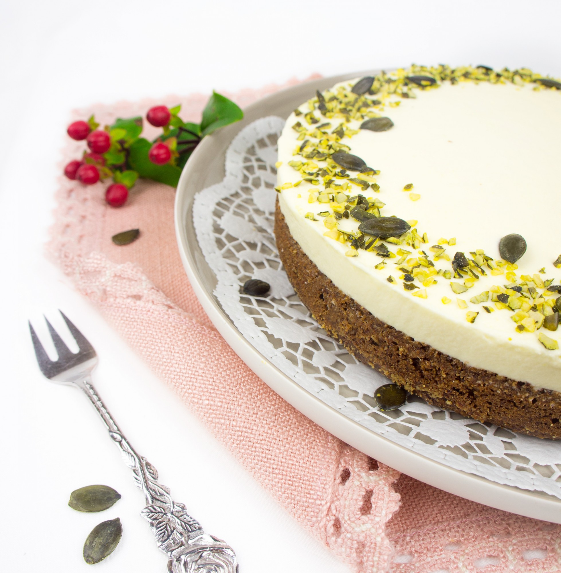 Kürbis Torte mit weißer Schokoladencreme