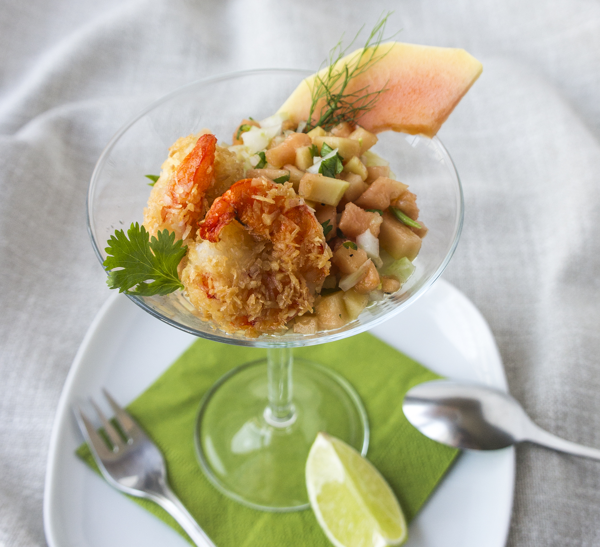 Papaya-Fenchel-Tatar mit Kokosgarnelen