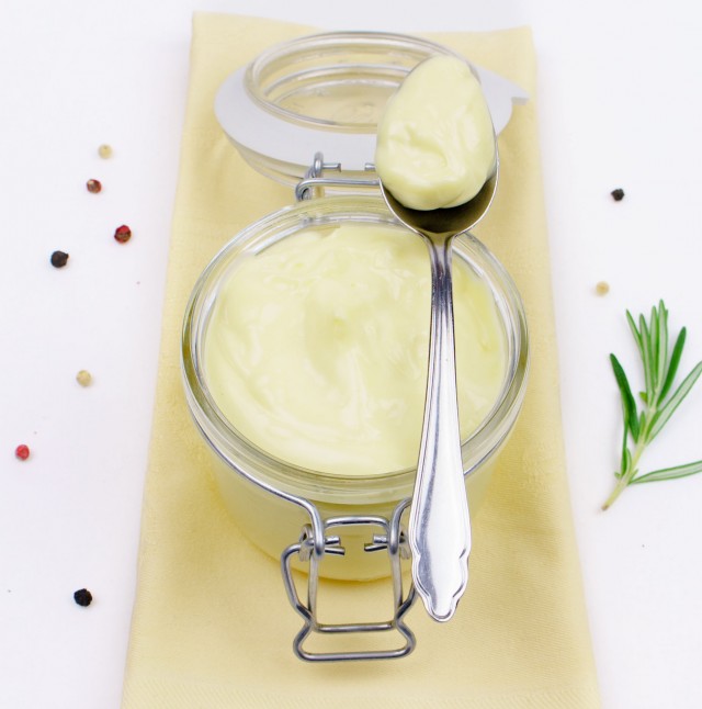 Mayonnaise selbstgemacht mit Olivenöl